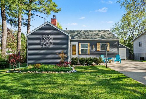 517 Marshall St, Hastings, MI, 49058-2443 | Card Image