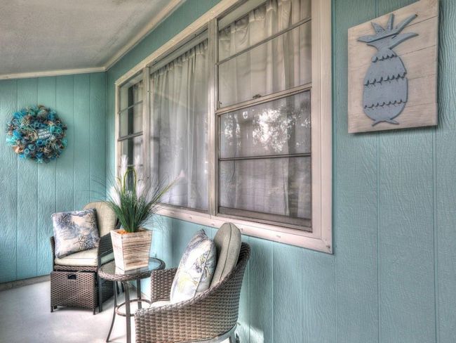 1379 Scroll St, House other with 2 bedrooms, 2 bathrooms and null parking in Sebastian FL | Image 5