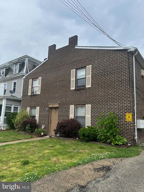 d-504-506 Cinnaminson Ave, PALMYRA, NJ, 08065-1611 | Card Image