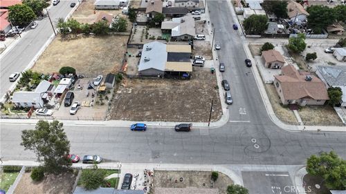 8 S Alessandro Avenue, San Jacinto, CA, 92583 | Card Image
