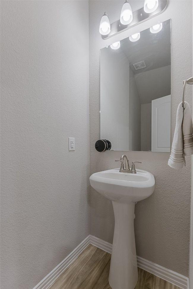 2728 Baneberry Ln, Townhouse with 3 bedrooms, 3 bathrooms and null parking in Mesquite TX | Image 25
