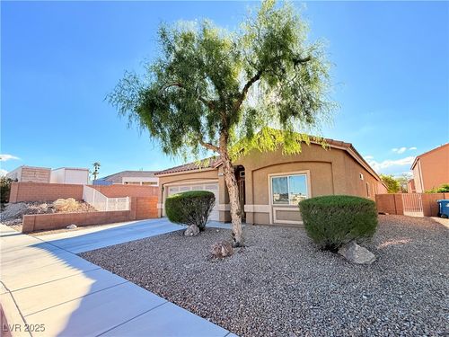 6041 Rosanna St, Las Vegas, NV, 89113-0268 | Card Image