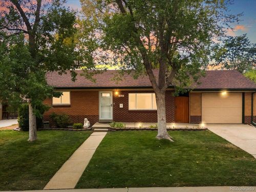 8621 Crescent Dr, Westminster, CO, 80031-3744 | Card Image