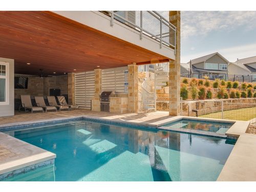 200 Archview Ln, Kingsland, TX, 78639-2032 | Card Image