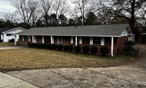 151 Lake Harbour Dr, Ridgeland, MS, 39157-4010 | Card Image