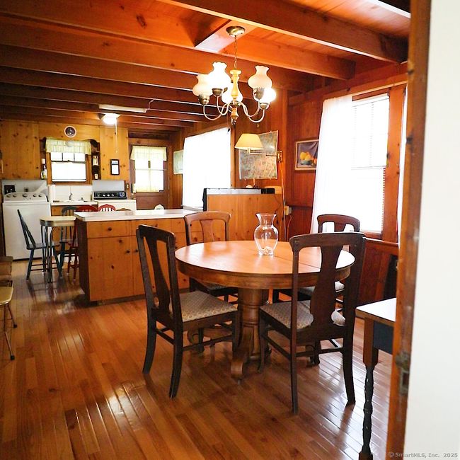 31 Meriden Road, House other with 4 bedrooms, 2 bathrooms and 3 parking in Old Lyme CT | Image 12