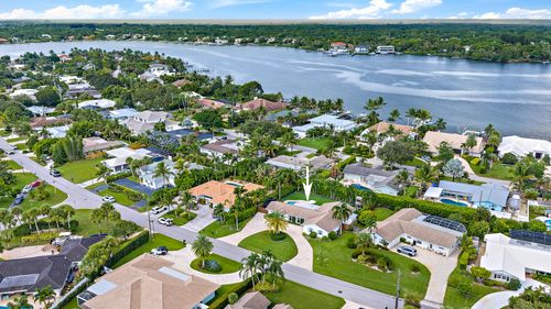 215 Golfview Dr, Tequesta, FL, 33469-1922 | Card Image