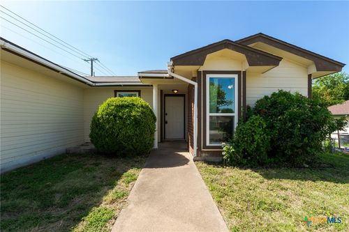 101 Blanket Dr, Copperas Cove, TX, 76522-1007 | Card Image