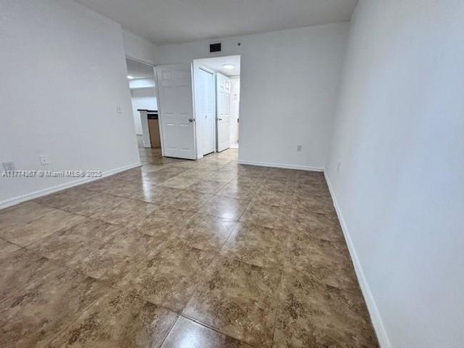 APT-101 - 4190 San Marino Blvd, Condo with 2 bedrooms, 2 bathrooms and null parking in West Palm Beach FL | Image 28