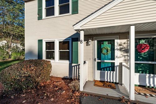 apt-8-1025 S Mammoth Rd, Manchester, NH, 03109-5103 | Card Image