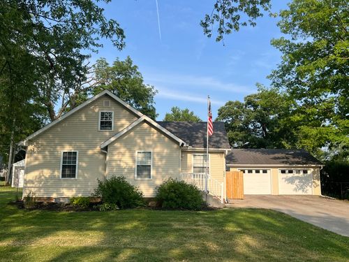 2206 Caton Rd, Ottawa, IL, 61350-1116 | Card Image