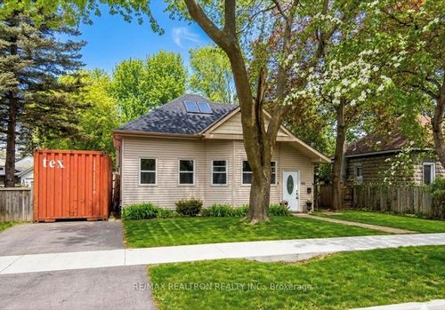 86 John St, Barrie, ON, L4N2K5 | Card Image