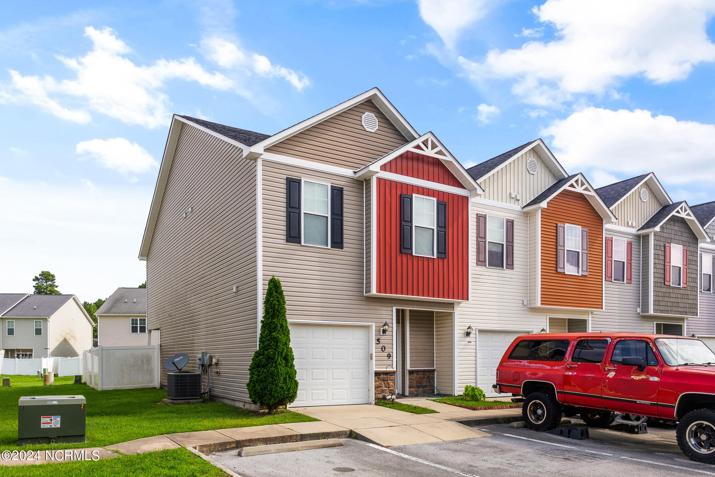 Caldwell Loop, Jacksonville, NC 28546