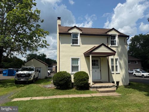 38 Richboro Rd, NEWTOWN, PA, 18940-1567 | Card Image