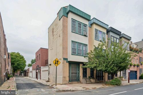 412 S 7th St, PHILADELPHIA, PA, 19147-1410 | Card Image