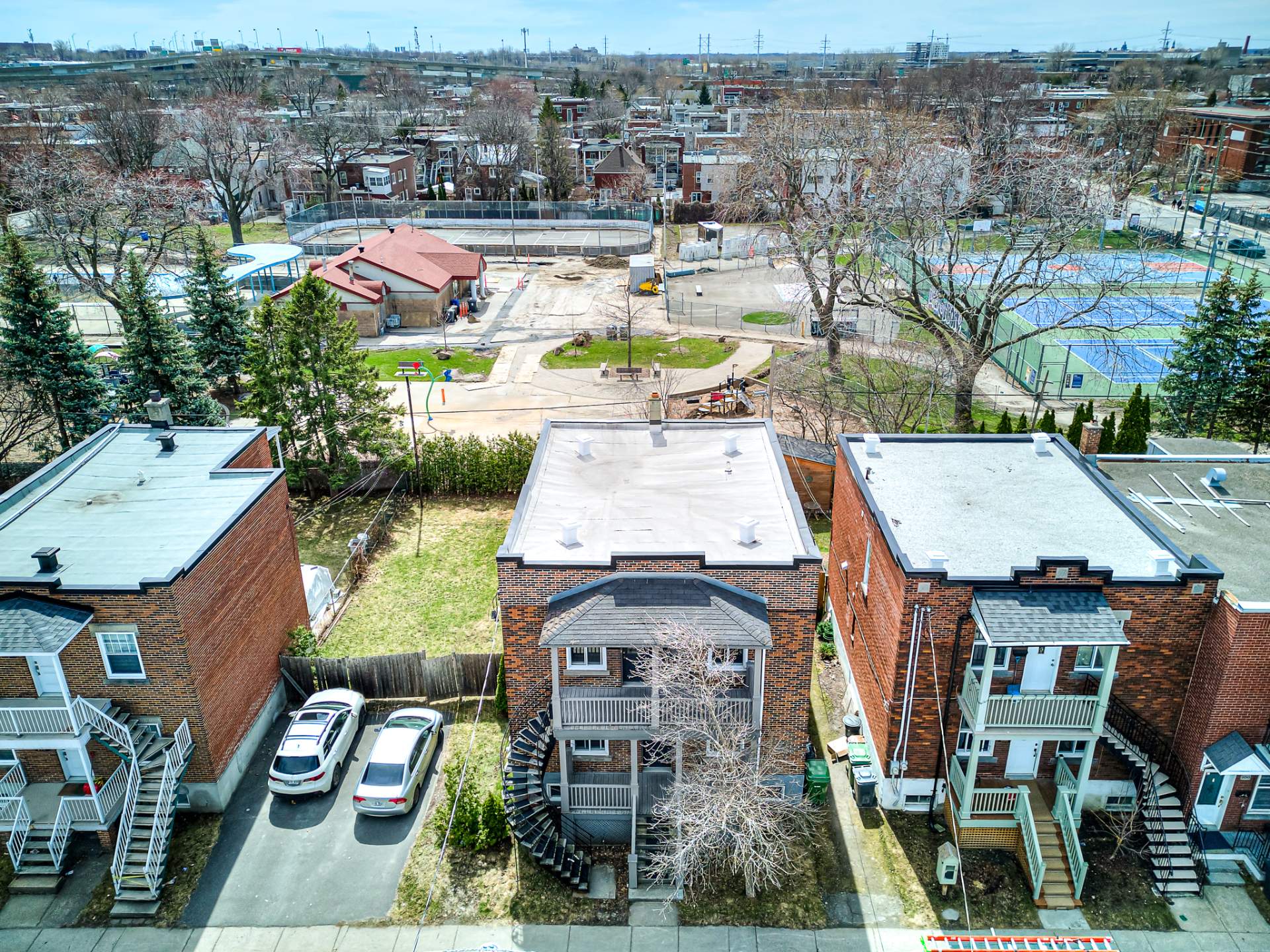 Residential Income in Montréal (Lachine) 4