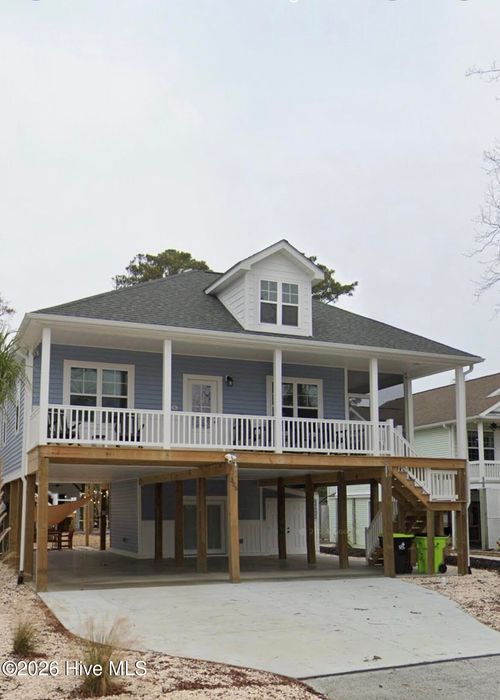 325 Ne 56th Street, Oak Island, NC, 28465 | Card Image