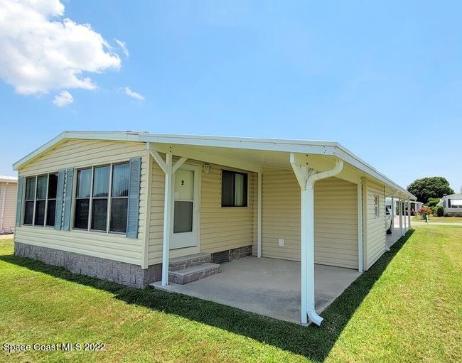 1446 Barefoot Circle, Sold in Barefoot Bay Zoocasa