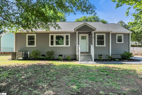 9 Callahan Ave, Greenville, SC, 29617-2414 | Card Image