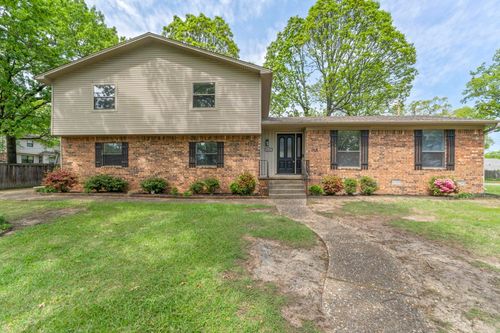4417 Dawson Dr, North Little Rock, AR, 72116-7037 | Card Image