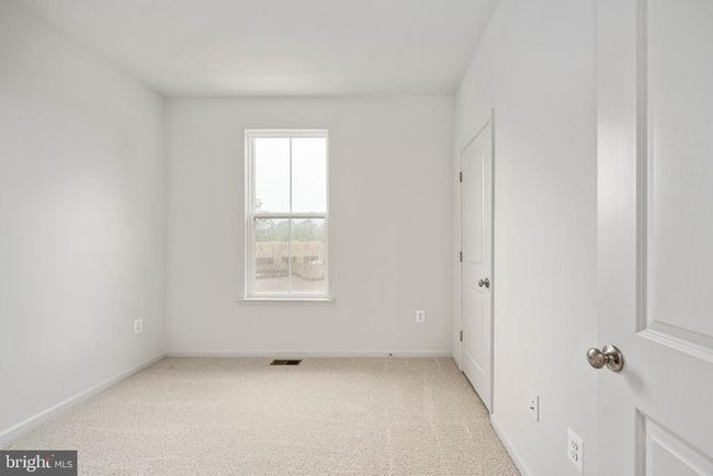 10170 Queens Way, Townhouse with 4 bedrooms, 4 bathrooms and null parking in MANASSAS VA | Image 44