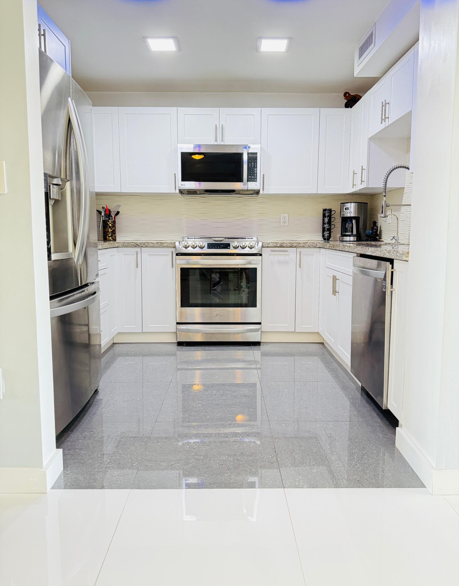 Residential in Lauderhill 5