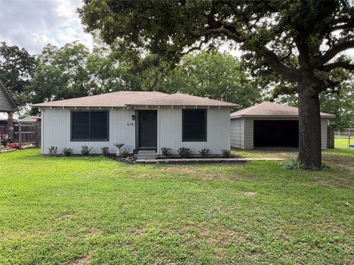 618 Brockett St, Aubrey, TX, 76227-9457 | Card Image