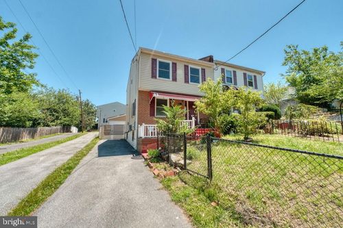 4903 8th St Ne, WASHINGTON, DC, 20017-3906 | Card Image