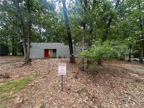 160 Nicole Cir, Athens, GA, 30606-1137 | Card Image