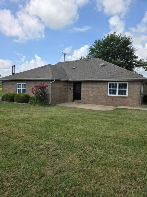 16159 Farm Road 2147, Cassville, MO, 65625-8645 | Card Image