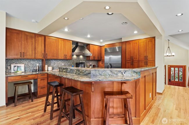 18608 Se 58 Th St, House other with 4 bedrooms, 4 bathrooms and 4 parking in Issaquah WA | Image 10