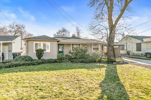 1219 Dakota Avenue, Medford, OR, 97501 | Card Image