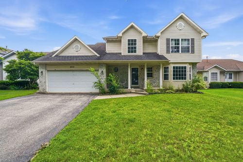 2513 Fox Meadow Dr, Crest Hill, IL, 60403-8911 | Card Image