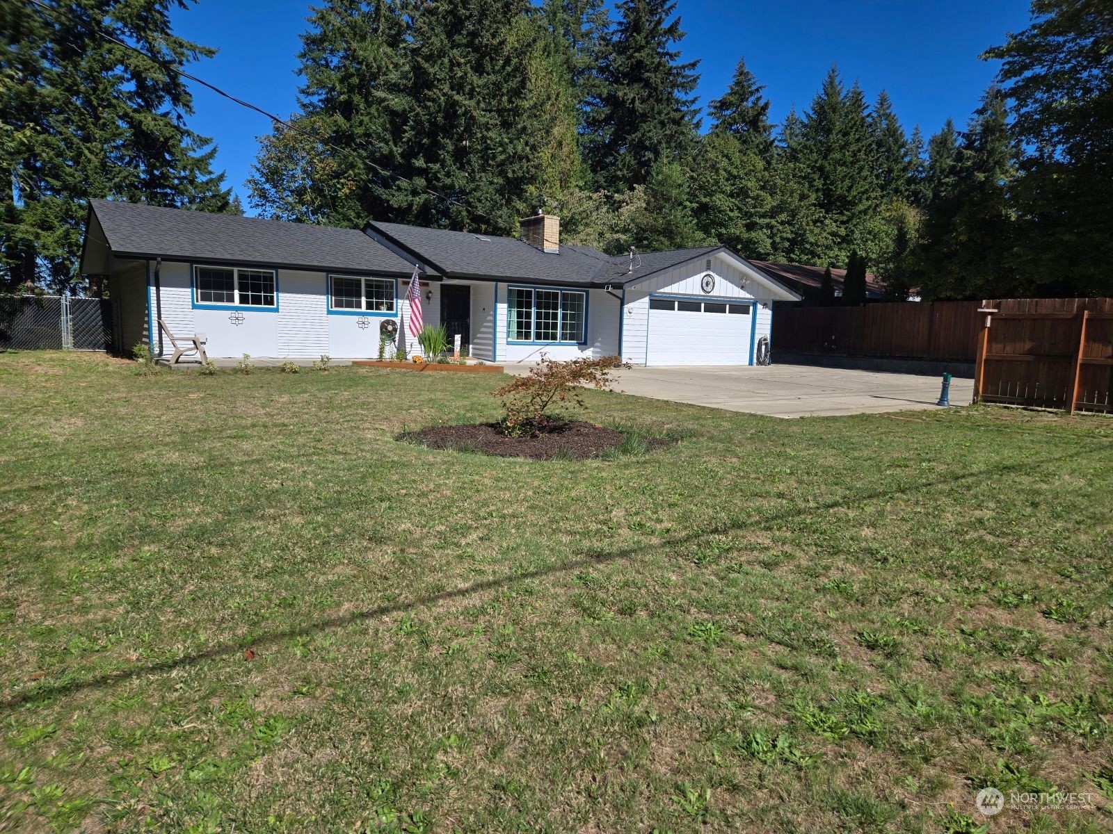 Erlands Point Rd, Bremerton, WA 98312