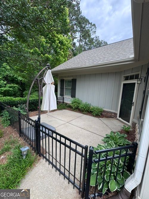 122 Edgewood Ct, Eatonton, GA, 31024-5473 | Card Image
