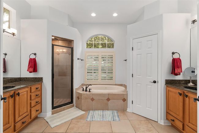 9344 32 Nd Pl, House other with 5 bedrooms, 4 bathrooms and null parking in GAINESVILLE FL | Image 38