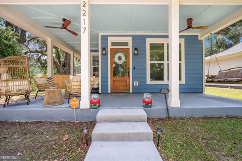 2217 E 59th St, savannah, GA, 31404-5115 | Card Image