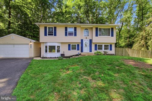 10313 King Richard Pl, UPPER MARLBORO, MD, 20772-4818 | Card Image