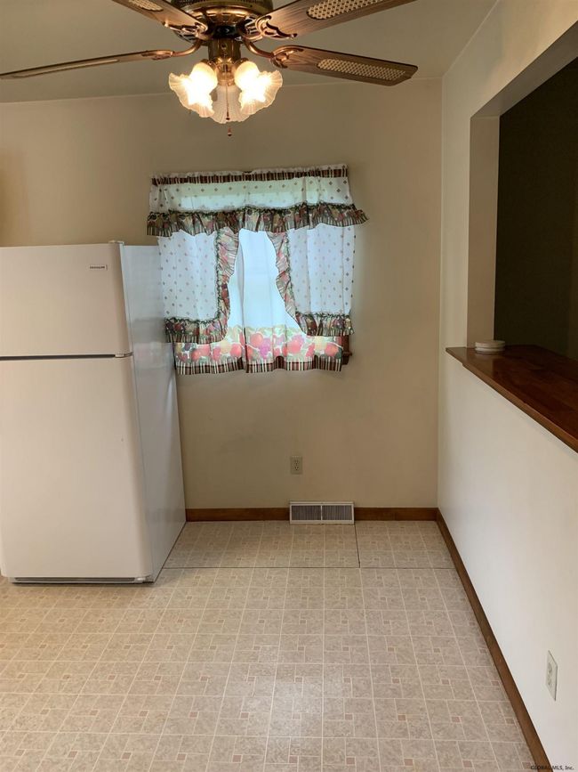 B - 119 Dunsbach Rd, Home with 1 bedrooms, 1 bathrooms and 3 parking in Halfmoon NY | Image 6