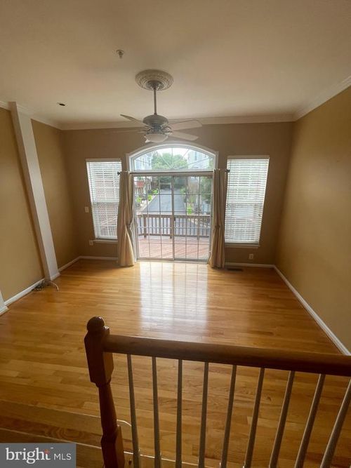5862 Summers Grove Rd, ALEXANDRIA, VA, 22304-7317 | Card Image