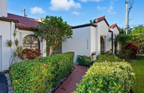 13526 Fountain View Blvd, Wellington, FL, 33414-7759 | Card Image