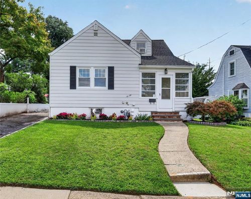10-08 Campbell Rd, Fair Lawn, NJ, 07410-1919 | Card Image