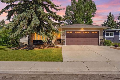 124 Cantrell Pl Sw, Calgary, AB, T2W1X2 | Card Image
