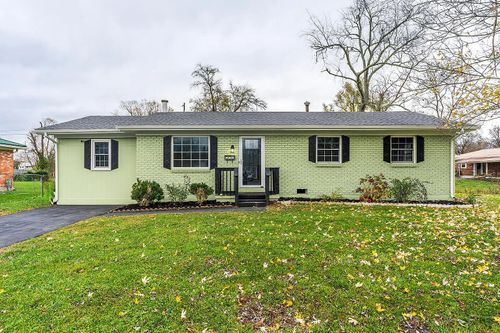 211 Spruce Dr, Frankfort, KY, 40601-3930 | Card Image