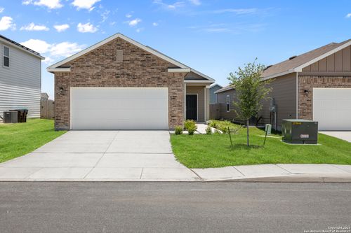 1136 King Eider, Adkins, TX, 78101-1297 | Card Image