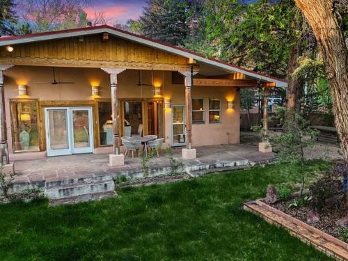 310 Ortiz Street, Taos, NM, 87571 | Card Image