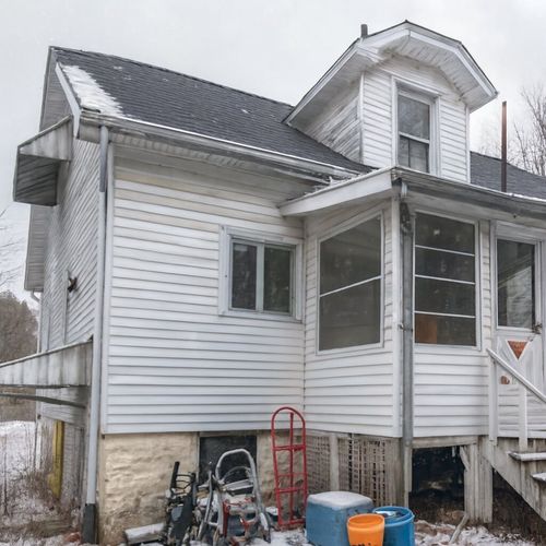 660 Nash Ct, Sharon, PA, 16146 | Card Image