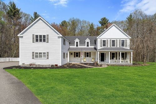 4 Old Meadow Ln, Harvard, MA, 01451-1453 | Card Image