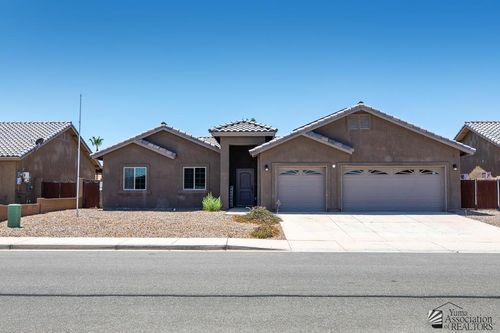 2684 S 44th Trl, Yuma, AZ, 85364-0792 | Card Image