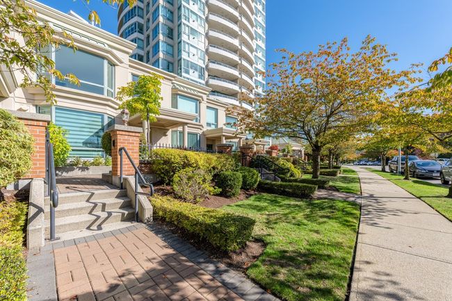 TH4 - 6659 Southoaks Crescent, Townhouse with 3 bedrooms, 2 bathrooms and 2 parking in Burnaby BC | Image 25